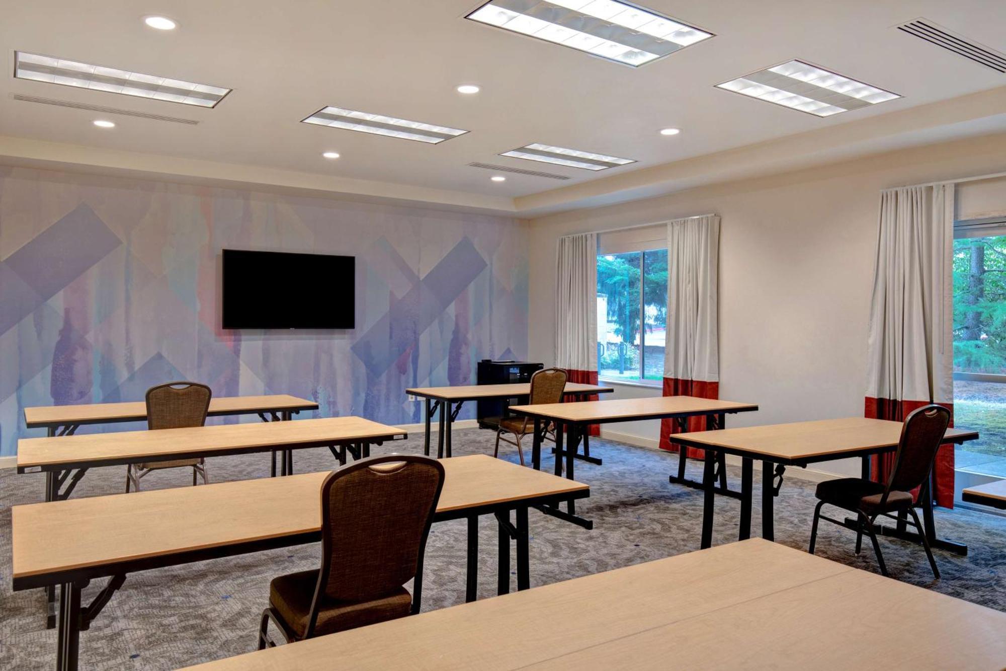 Hilton Garden Inn Portland/Бивъртън Екстериор снимка
