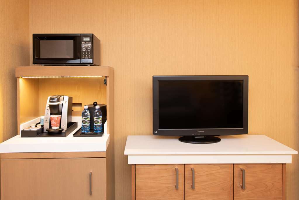 Hilton Garden Inn Portland/Бивъртън Стая снимка